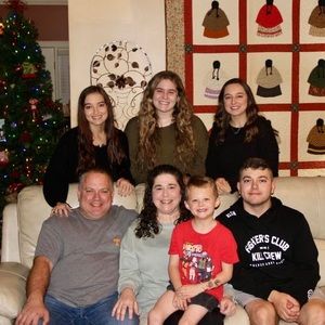 Meet your Posher, Sara